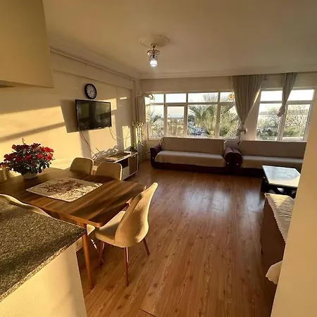 Appartement شقة بإطلالة على الشاطئ 4 With View Silivri