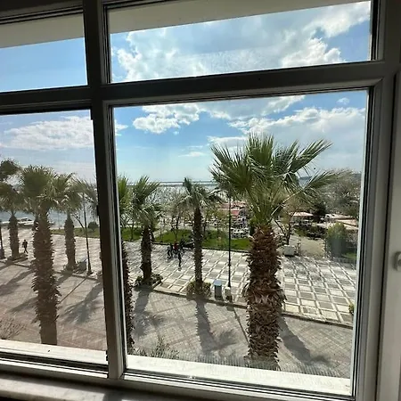 شقة بإطلالة على الشاطئ 4 With View Appartement Silivri